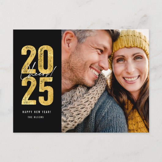 Proost op 2025 Gold Typography Nieuwjaarsfoto Feestdagenkaart (Voorkant)