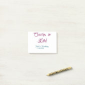 Proost op 30e verjaardag naam datum mauve blauwe e post-it® notes (Op bureau)