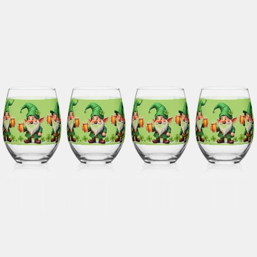 “Proost op de Leprechaun” Wijn Glazen (Voorkant)
