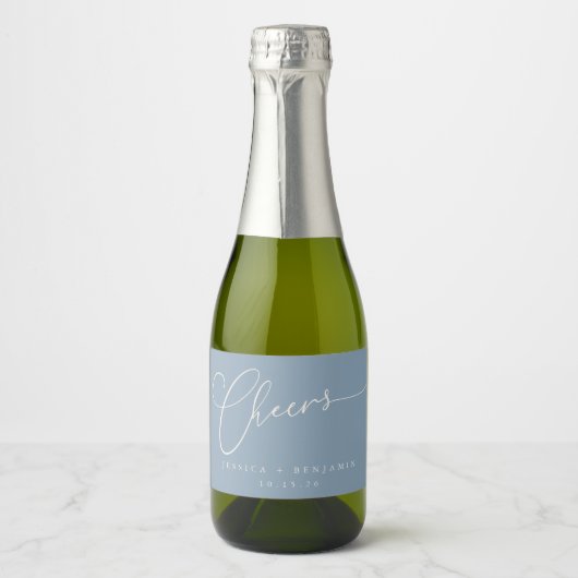 Proost op minimale stoffige blauwe script aangepas sparkling wijnetiket (Voorkant)