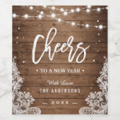 Proost op rustieke houten lampjes voor Nieuwjaar Wijn Etiket (Enkel label)