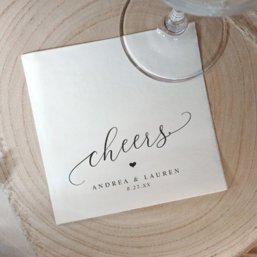 Proost servetten hart romantische moderne bruiloft