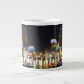 Proostende Fubby's die wat te vieren hebben. Grote Koffiekop (Voorkant)