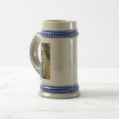 Prosit Engelse Bulldog in een pak Bierpul (Voorkant links)