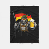 Prost Bigfoot Drinking Beer Lederhosen German Fleece Deken (Voorkant)