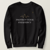 PROTECT YOUR FREQUENCY – Minimal Gold Wave Energy  Trui (Design voorkant)