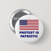 Protest is patriottisch ronde button 5,7 cm (Voorkant /achterkant)
