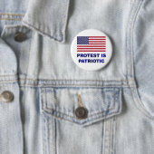 Protest is patriottisch ronde button 5,7 cm (In situ)