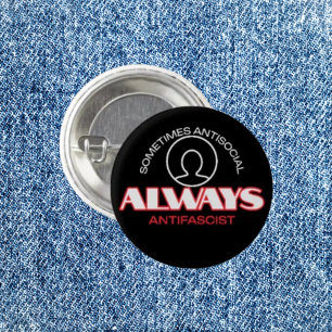 Protest op zakformaat: antifascistische Button