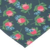 Protheembloemen en vlinderbloempatroon tafelkleed (Gekanteld)