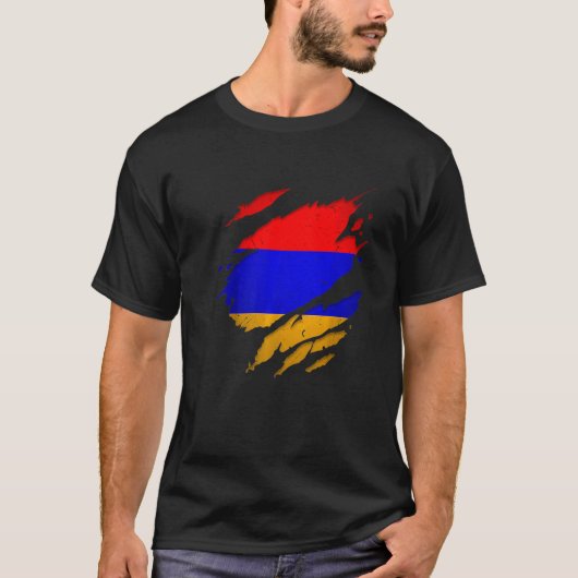 Proud Armenian  Torn Ripped Armenia Flag T-shirt (Voorkant)