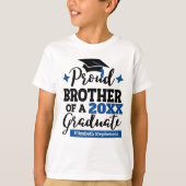 Proud Brother 2022 afstuderen zwarte blauwe pet na T-shirt (Voorkant)