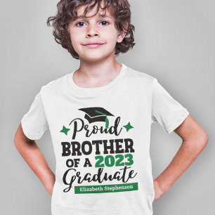 Proud Brother 2022 afstuderen zwarte groene naam T-shirt
