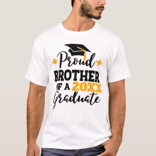 Proud Brother van een in 2022 afstuderen zwart gou T-shirt
