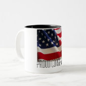 PROUD CONSERVATIVE TWEEKLEURIGE KOFFIEMOK (Voorkant links)