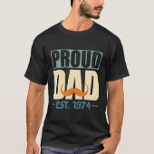 Proud Dad Est1974 Beste Papa Vaderdag Puns T-shirt (Voorkant)