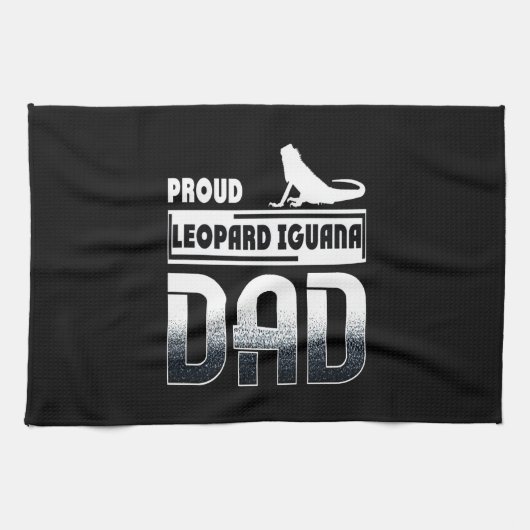 Proud leopard Iguana Dad Theedoek (Horizontaal)