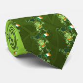 Proud Leprechaun Waving an Irish Flag Stropdas (Opgerold)