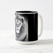 Proud lion tweekleurige koffiemok (Voorkant rechts)