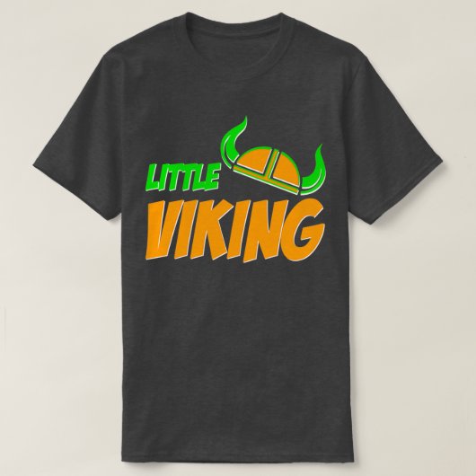 Proud Little Viking Warrior met Helmet T-shirt (Design voorkant)
