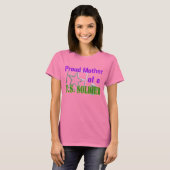 Proud Moeder van een Amerikaanse soldaat T-shirt (Voorkant volledig)