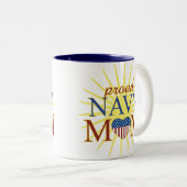 Proud Navy Mam Tweekleurige Koffiemok (Voorkant rechts)