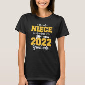 Proud Niece van een klasse van 2022 Afstuderen gra T-shirt (Voorkant)
