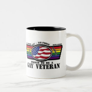 Proud om een homeveteraan te zijn tweekleurige koffiemok