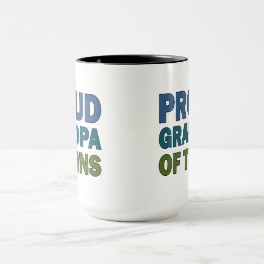 Proud opa of Twins Mok (Midden)