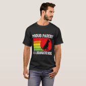 Proud Parent Of A Dramatic Dog Silhouette Retro De T-shirt (Voorkant volledig)