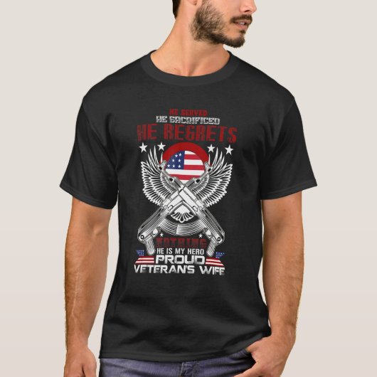Proud Veteran's vrouw van de Verenigde Staten Vlag T-shirt (Voorkant)