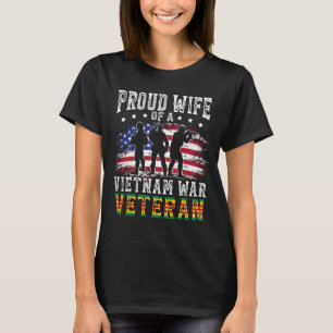 Proud wife Of A Vietnam Veteran T-shirt