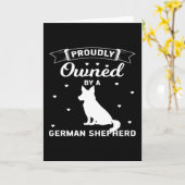 Proudly owned by a German shepherd Kaart (Gele Bloem)