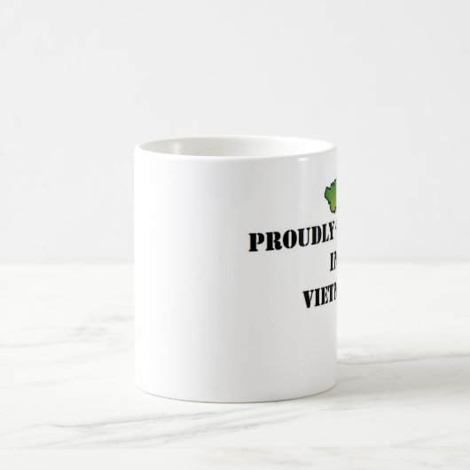 Prouwly Served Vietnam Koffiemok (Center)