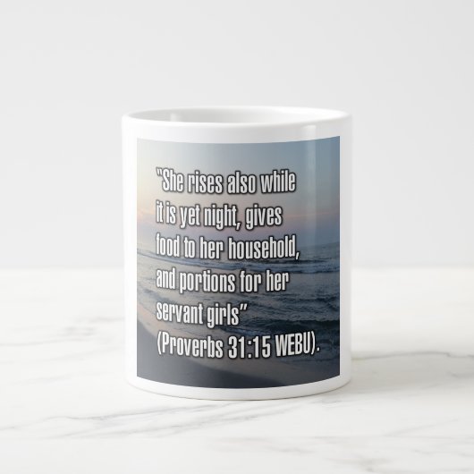Proverbs 31:15 WEBU Mug Grote Koffiekop (Voorkant)