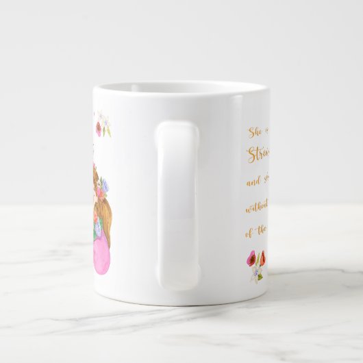 Proverbs 31:25 Ze is bedwelmd met kracht Grote Koffiekop (Achterkant)