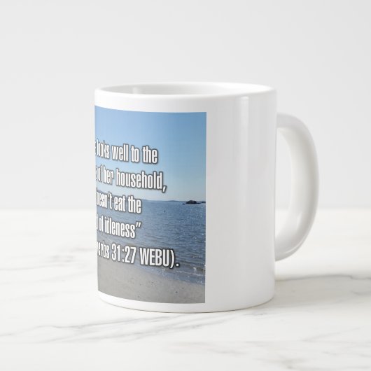 Proverbs 31:27 WEBU Mug Grote Koffiekop (Voorkant rechts)