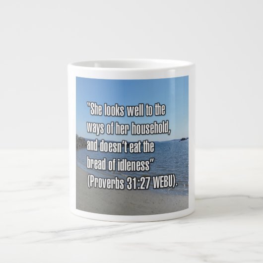 Proverbs 31:27 WEBU Mug Grote Koffiekop (Voorkant)