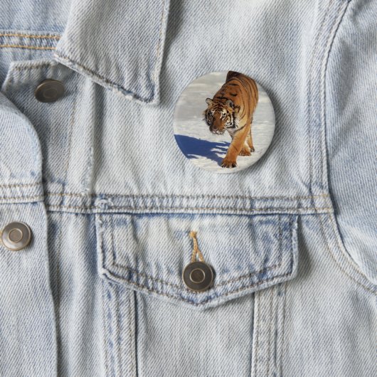 Prowling Tiger Ronde Button 5,7 Cm (In situ)
