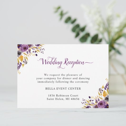 Pruim Paars Gouden Bloemige Trouwreceptie Details Kaart (Staand voorkant)