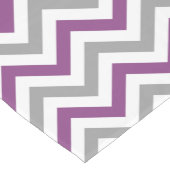 Pruim Paarse, donkergrijs, wat groot chevron patro Korte Tafelloper (Hoek)