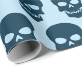 Pruistisch blauw op Bleke blauwe schedels Cadeaupapier (Rol Hoek)