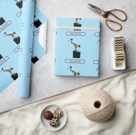 prullenbak, (ibis) olieverf, cadeaupapier (Crafts)