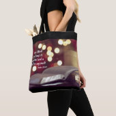 Psalm 119:105 Uw woord is een lamp aan mijn voeten Tote Bag (Dichtbij)