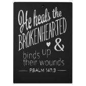 Psalm 147:3 Hij hoort de gebroken haren Klembord (Achterkant)