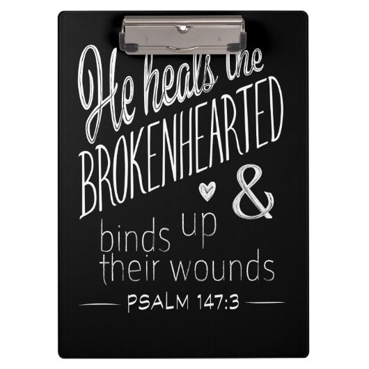 Psalm 147:3 Hij hoort de gebroken haren Klembord (Voorkant)