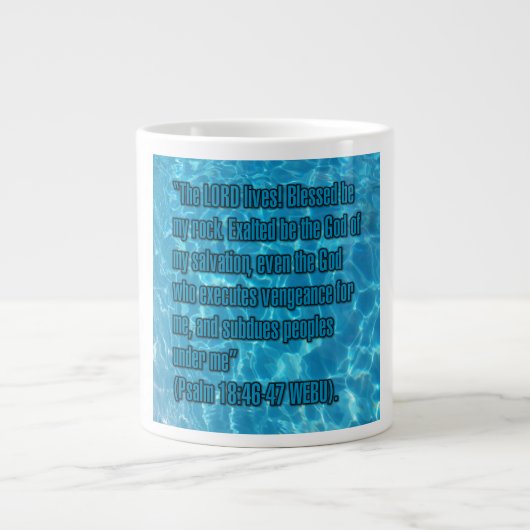 Psalm 18:46-47 WEBU Mug Grote Koffiekop (Voorkant)