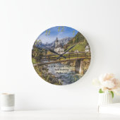 Psalm 23:1 kerk bij de monding met rivier grote klok (Huis)