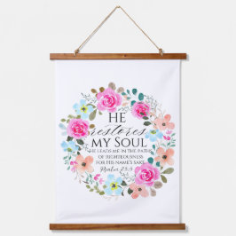 Psalm 23:3 Hij herstelt mijn ziel Roze Bloemen Bij Hangend Wandkleed