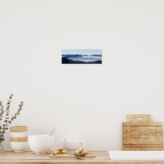 Psalm 46 10, Rustig Mistige Berg Heldere Lucht Poster (Keuken)